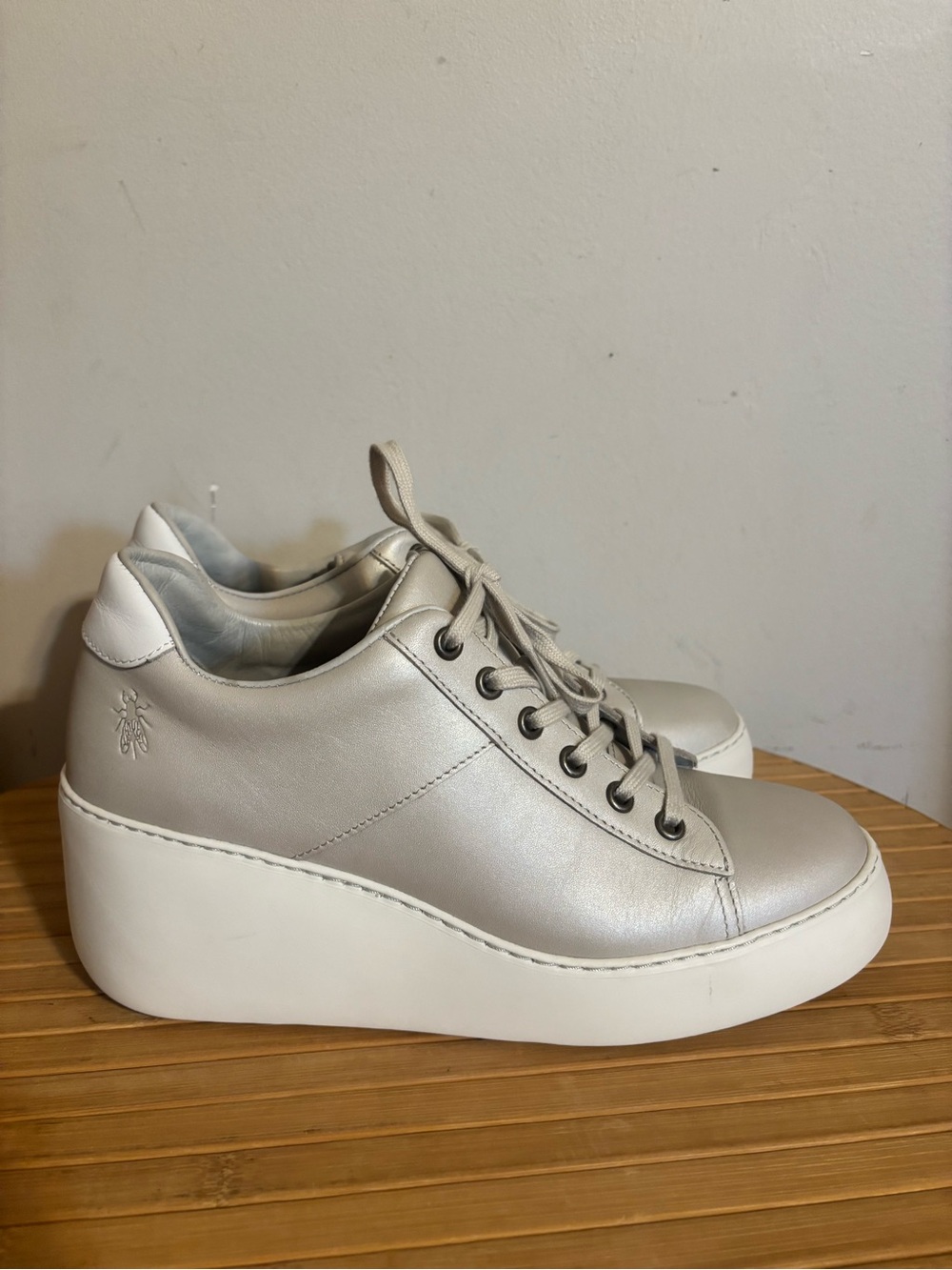 🪰 Fly London Leather Platform Sneakers in Silver - Size 40